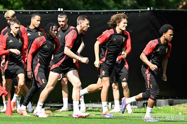 欧洲足坛擂台赛开始,各队拼尽全力争夺胜利的简单介绍 欧洲足坛擂台赛开始,各队拼尽全力争夺胜利的简单介绍