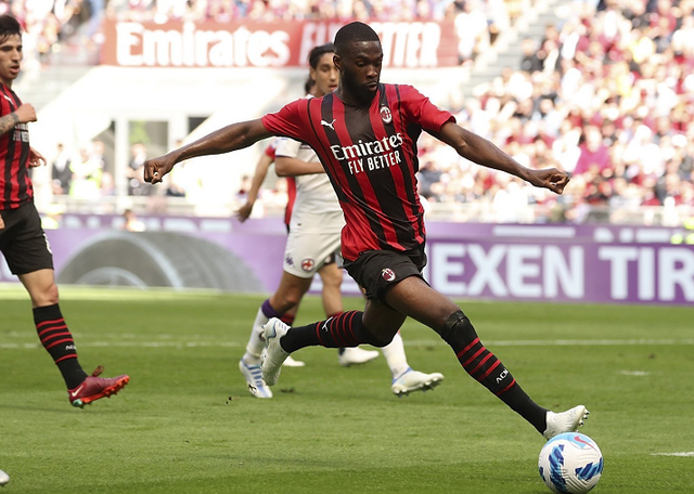 莱切斯特城中路严防，全面险胜的简单介绍