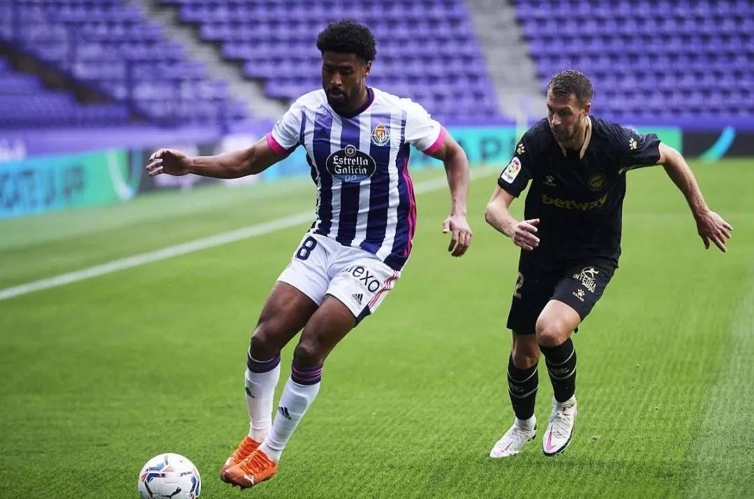 包含斯佩齐亚逆转获胜,实力逐渐凸显的词条 包含斯佩齐亚逆转获胜,实力逐渐凸显的词条