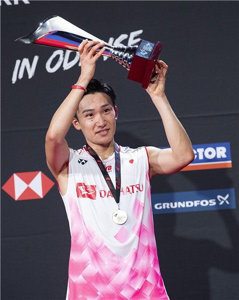 日本羽毛球队逆转丹麦羽毛球队，桃田贤斗惊艳世界的简单介绍